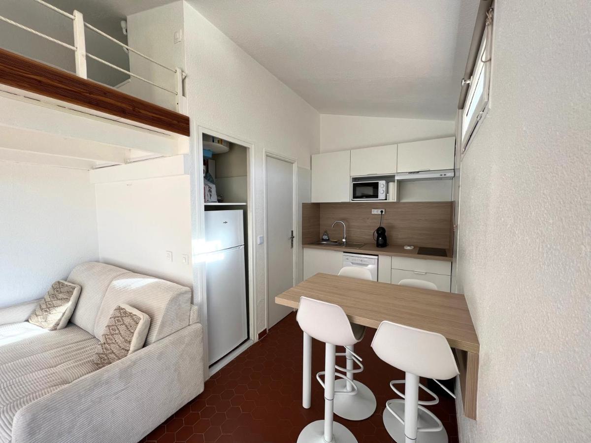 Appartement A 100M De La Plage - Terrasse & Parking Prive Le Barcares Exterior photo