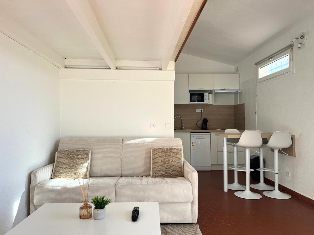 Appartement A 100M De La Plage - Terrasse & Parking Prive Le Barcares Exterior photo
