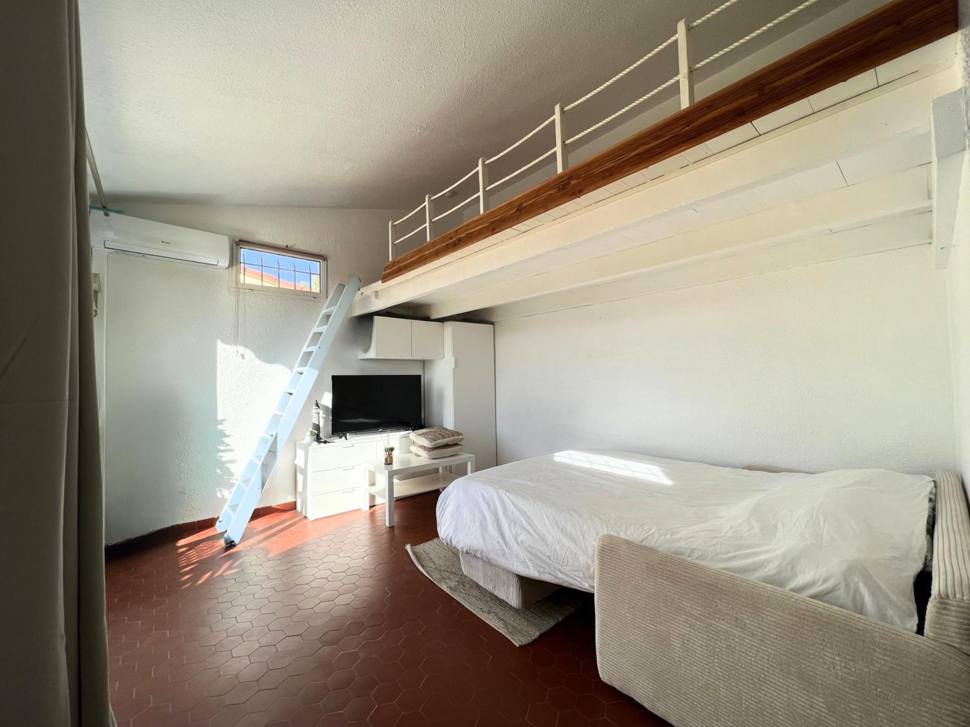 Appartement A 100M De La Plage - Terrasse & Parking Prive Le Barcares Exterior photo